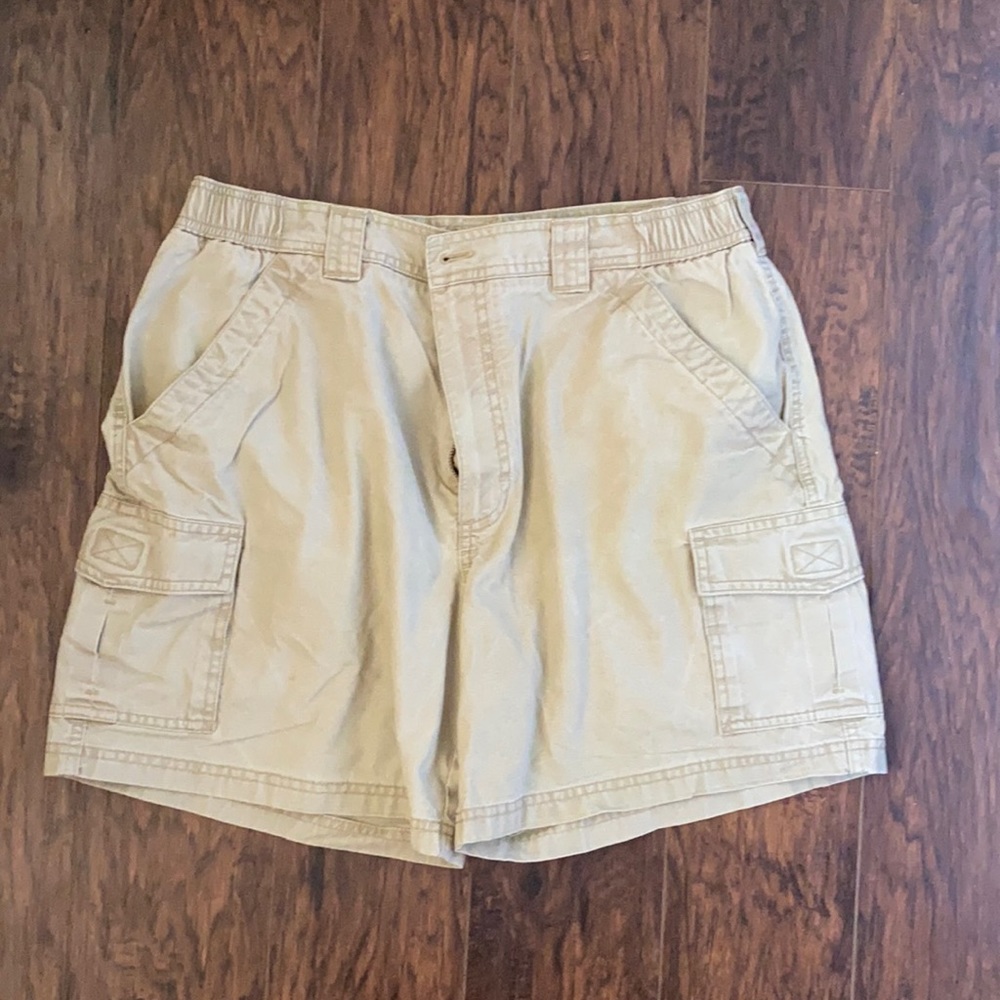 LL Bean Tropic-Weight Cargo Shorts